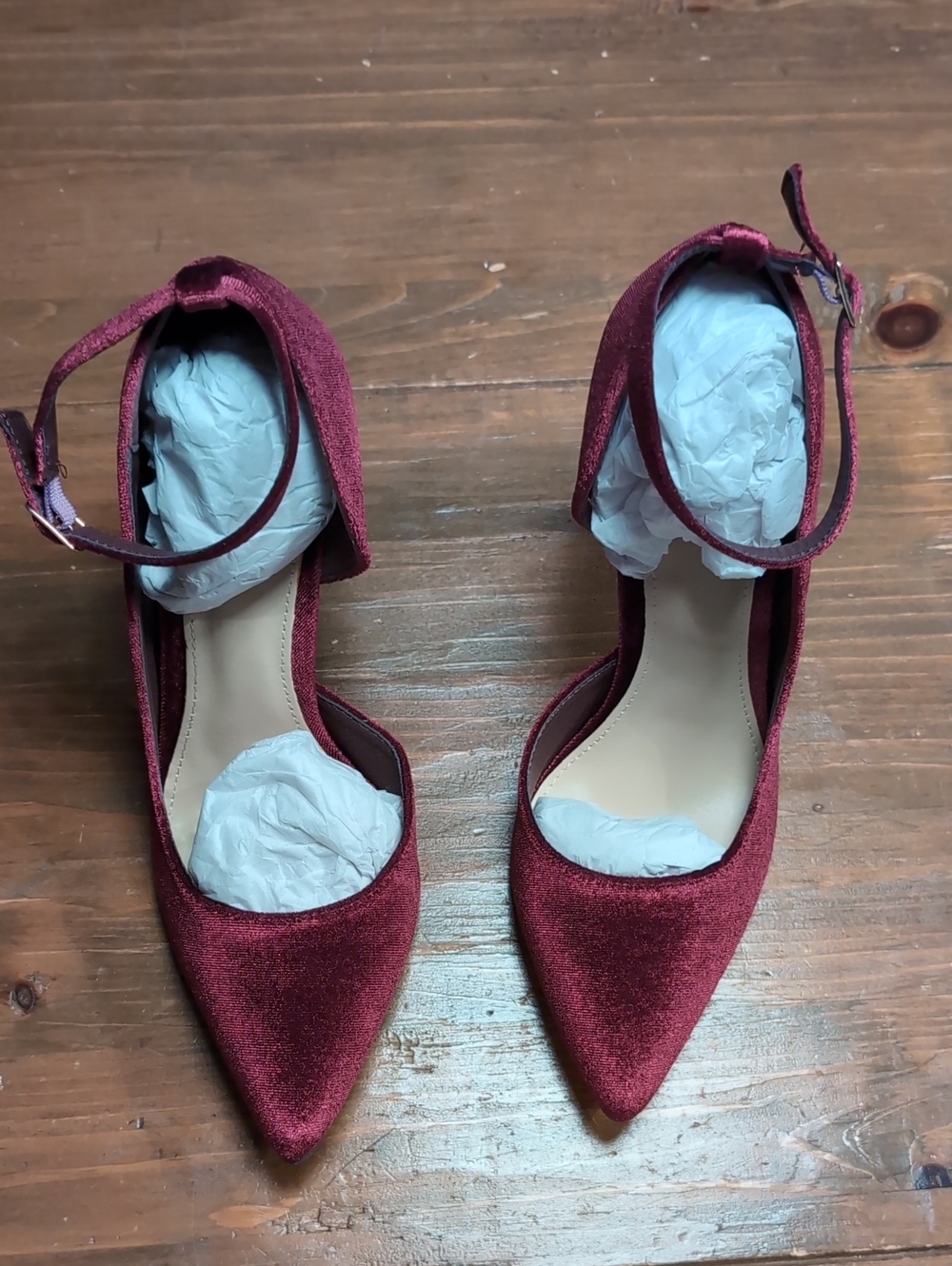 ✨Brand New✨Burgundy Velvet Wanda Pumps With Ankle Strap In Original Box